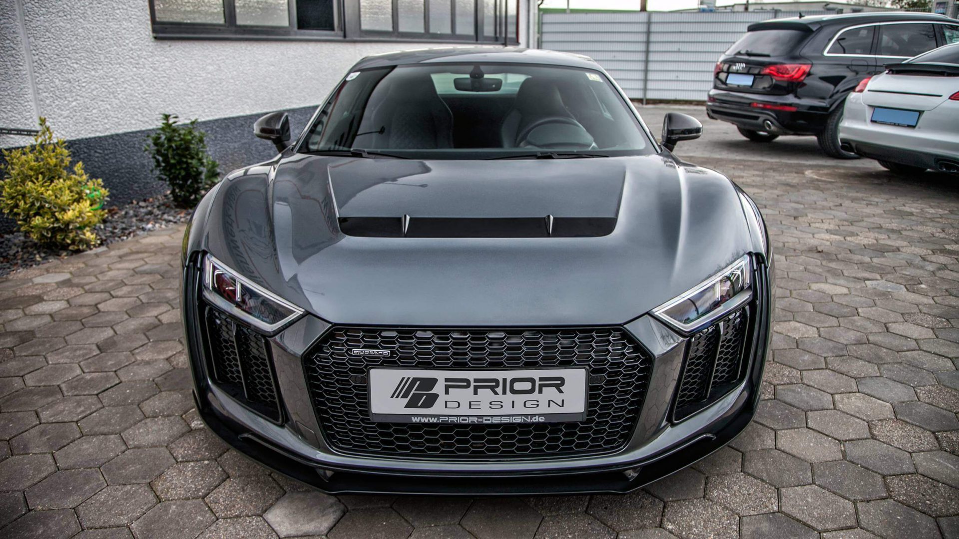 Audi R8