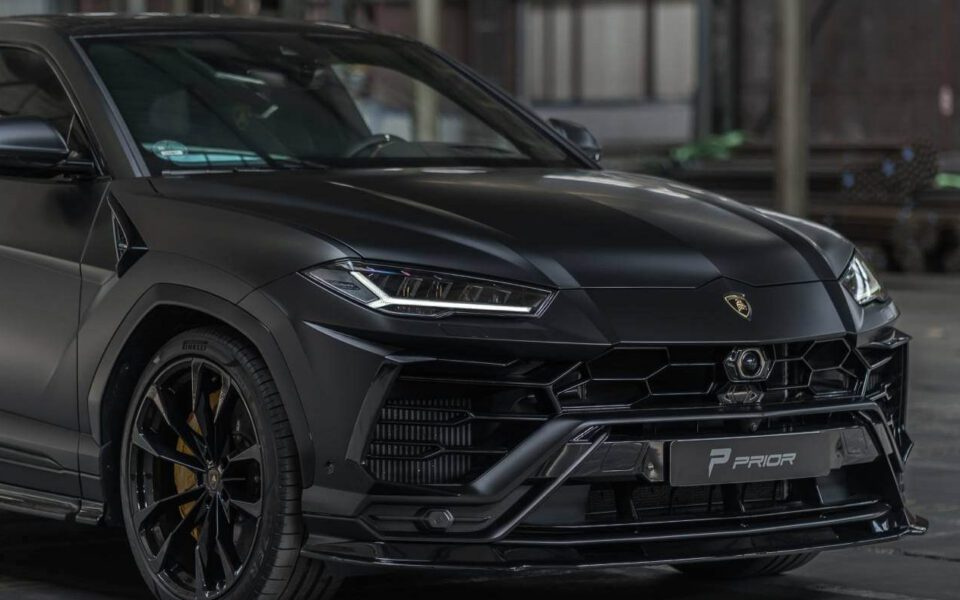 Lamborghini Urus Tuning - PD700 Aerodynamic Kit