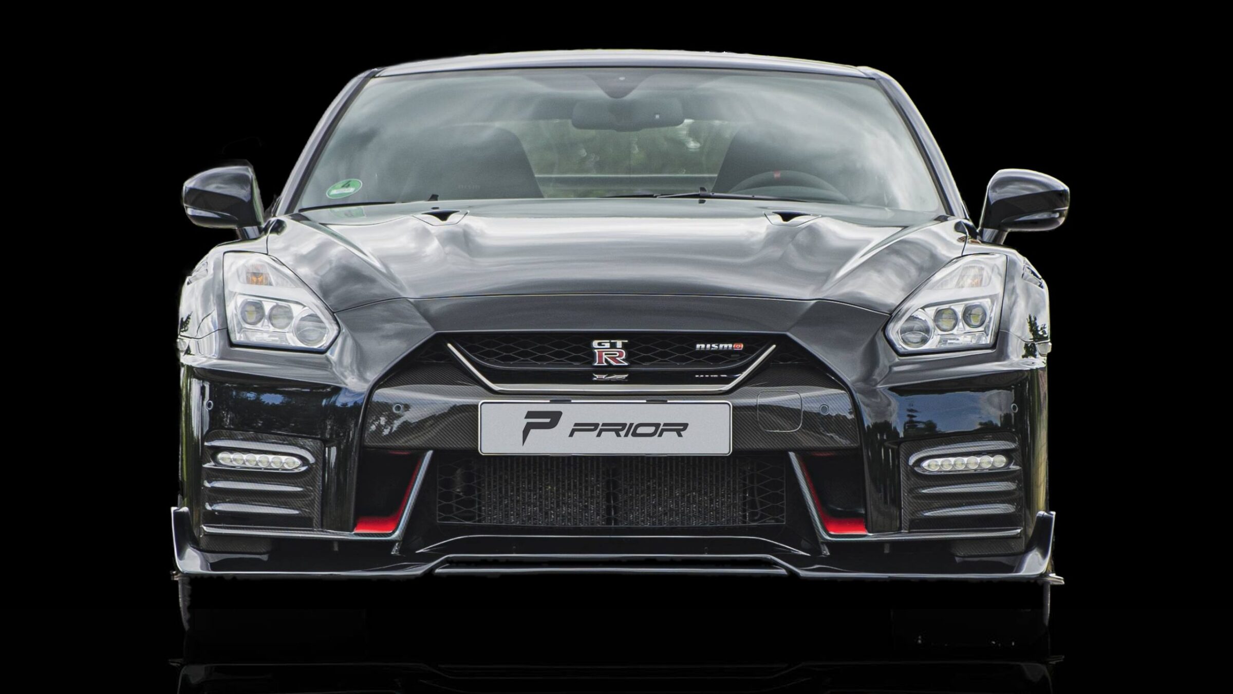 Nissan GT-R mit Prior Design PD-GTR900 Aerodynamik-Kit