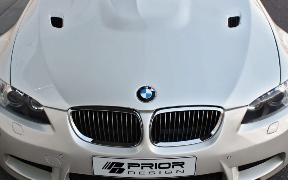 PD-M Motorhaube ohne Schlitze für BMW 3'er E92/E93 Coupé & Cabrio