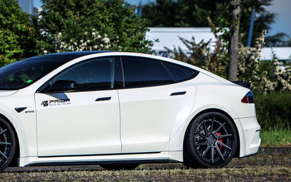 PD-S1000WB Side Skirts for Tesla Model S [2016+]
