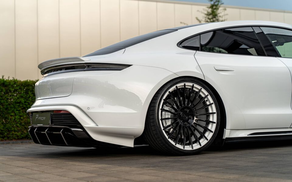 PD TE Rear Trunk Spoiler for Porsche Taycan [2019+]