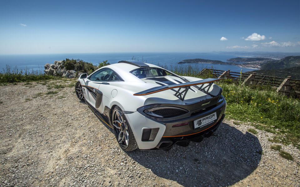 PD1 Roof Scoop for McLaren 570S
