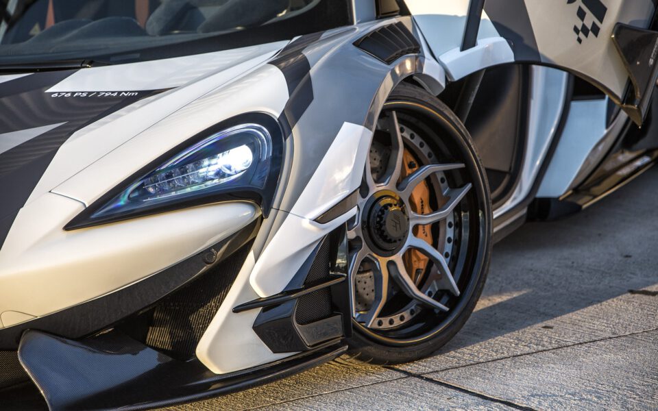 PD1 Widebody Frontverbreiterung für McLaren 570S