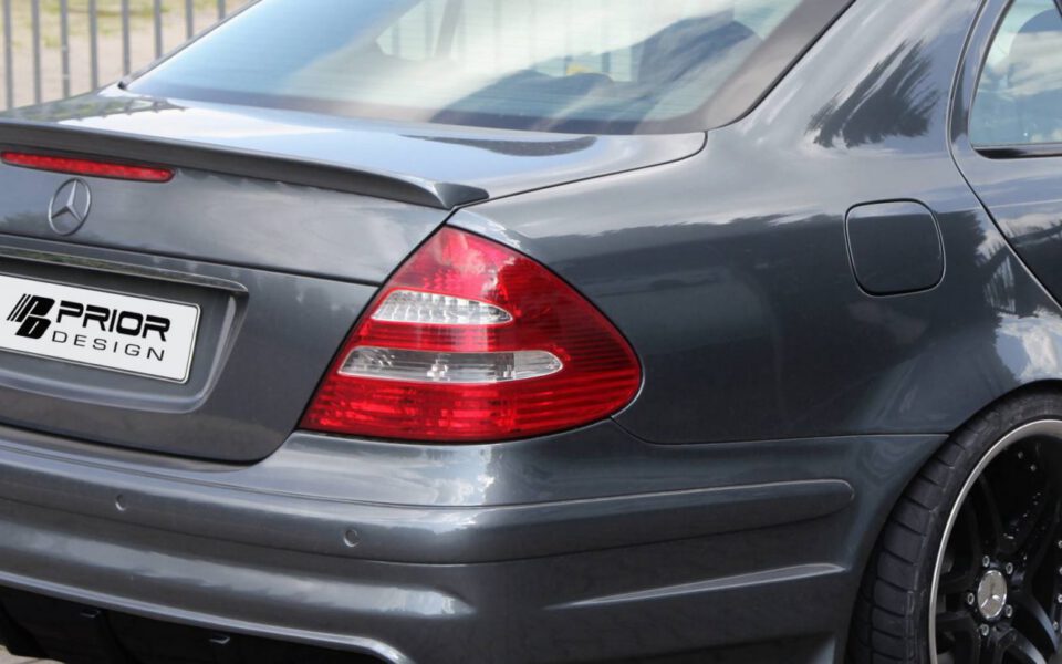 PD65 Heckklappenspoiler für Mercedes E-Klasse W211