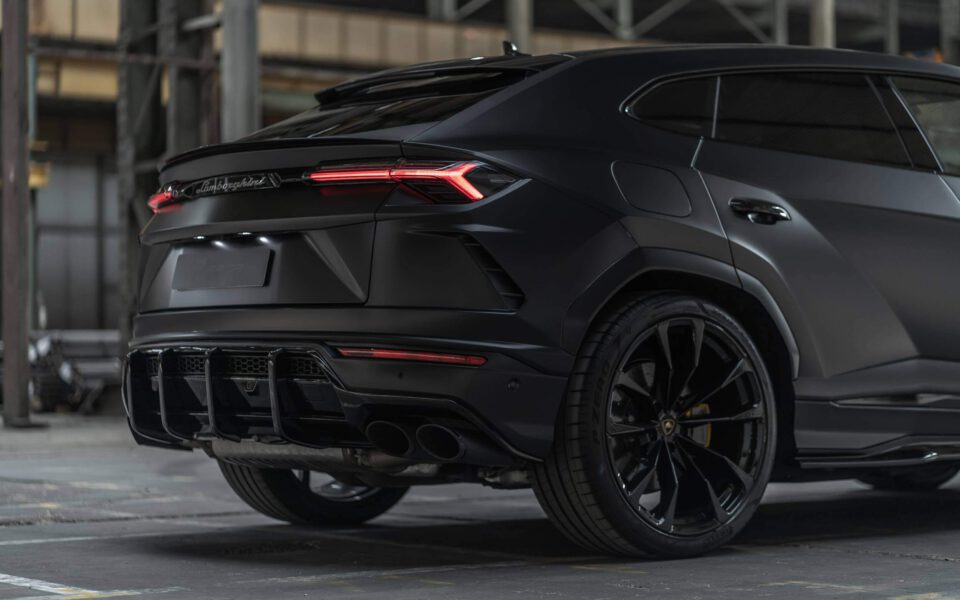 PD700 Diffuser Extension for Lamborghini Urus