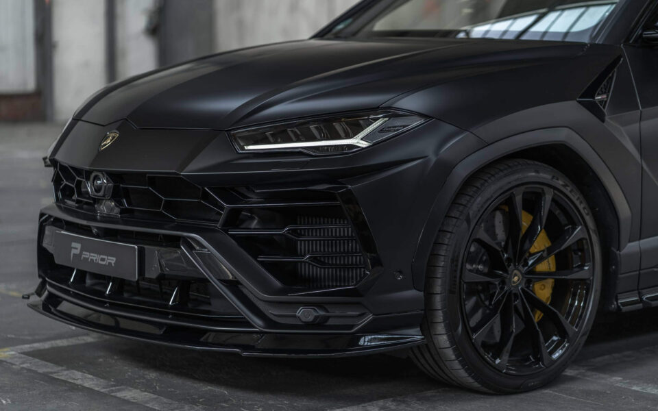 PD700 Frontspoiler für Lamborghini Urus