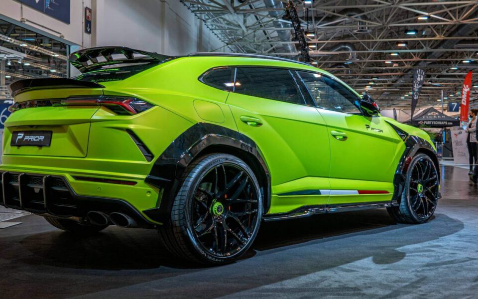 PD700 Heckklappenspoiler für Lamborghini Urus