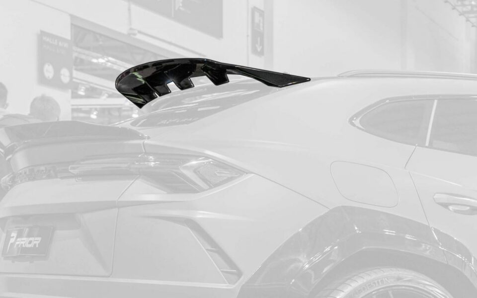PD700 Roof Spoiler for Lamborghini Urus