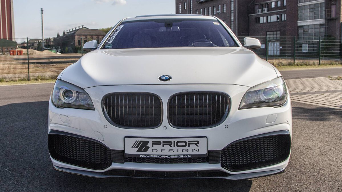 PD7R Frontstoßstange ink. Frontspoiler für BMW 7'er F01