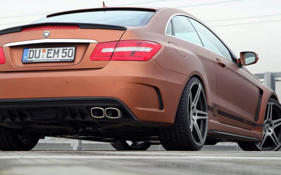 PD850 Black Edition Widebody Seitenwandverbreiterung (re./li.) für Mercedes E-Coupe C207