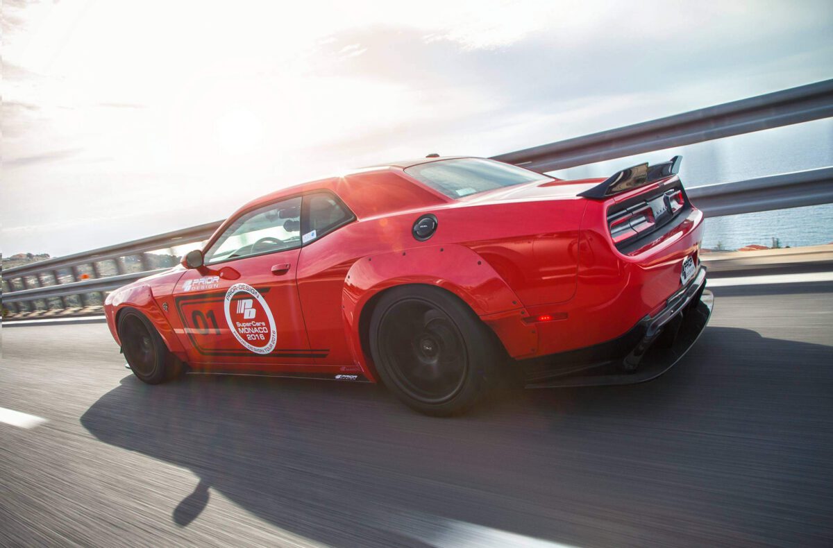 PD900HC Heckklappenspoiler inkl. Rückfahrcamera Aussparrung für Dodge Challenger