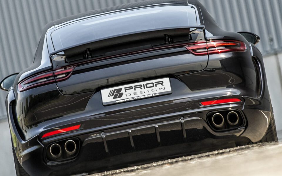 PD971 Heckdiffusor mit 4 Finnen für Porsche Panamera 971