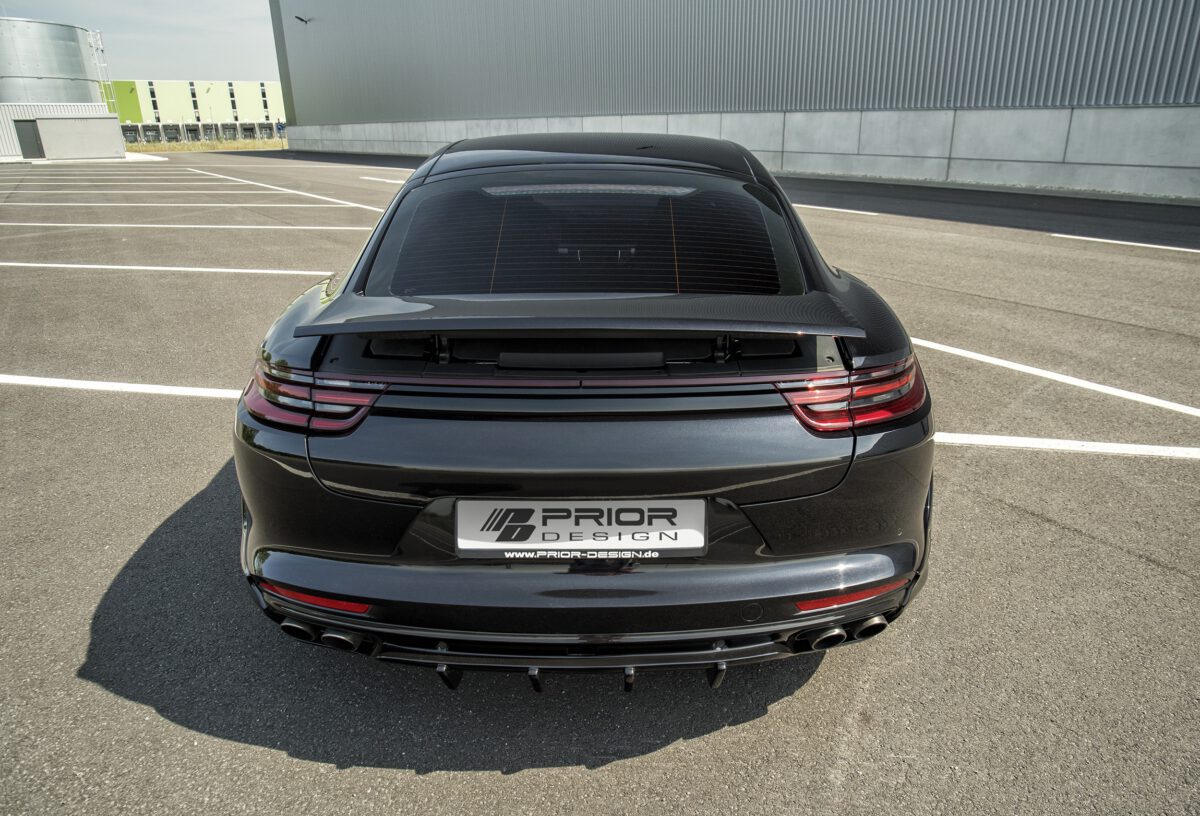 PD971 Heckdiffusor mit 4 Finnen für Porsche Panamera 971