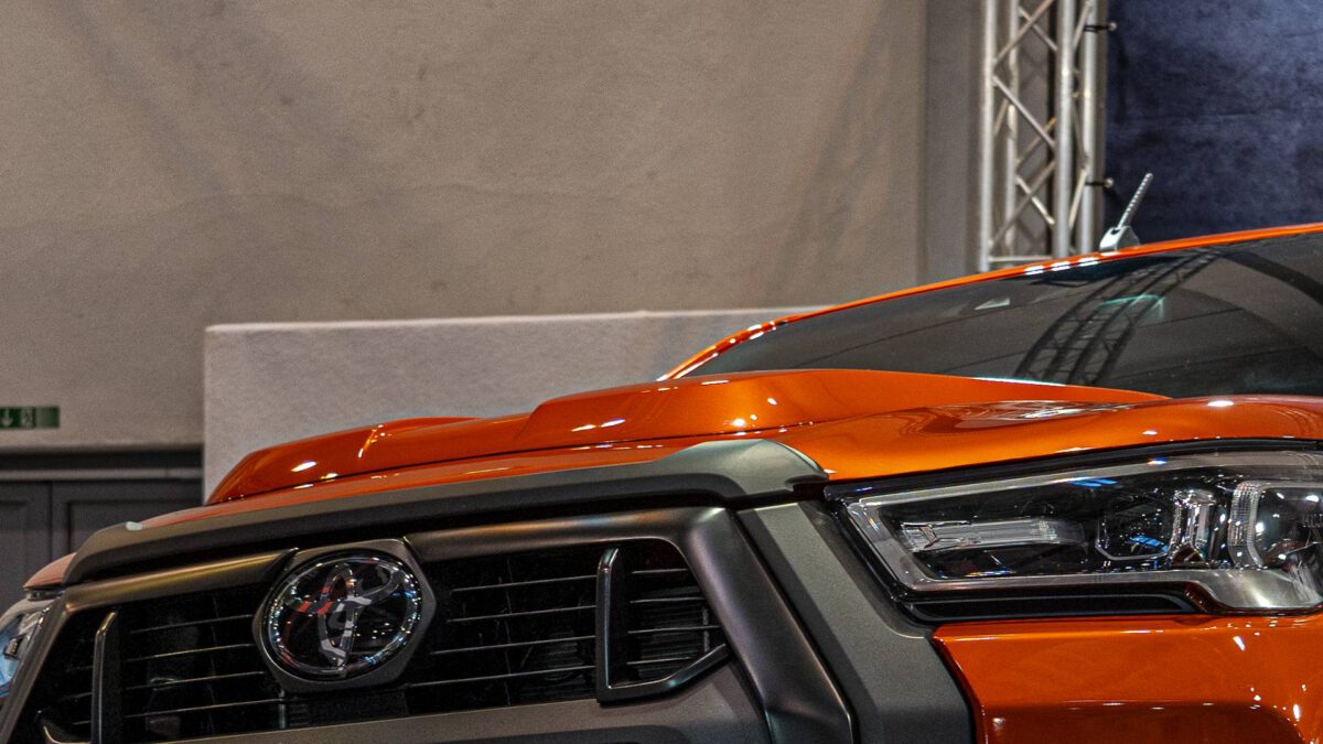PDX Motorhaubenaufsatz für Toyota Hilux Invincible [2018+]
