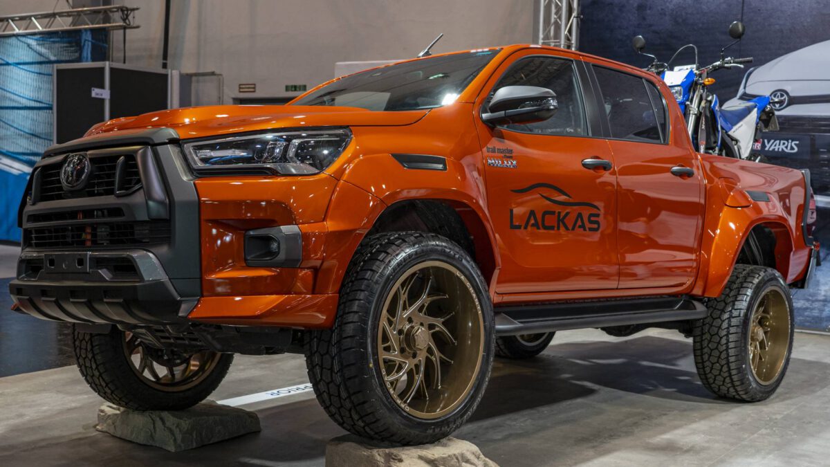 PDX Verbreiterungs-Set für Toyota Hilux Invincible [2018+]